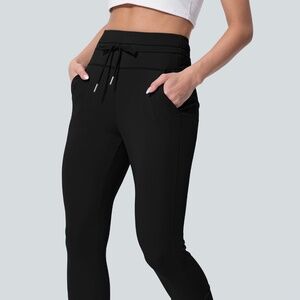 Halara SoftlyZero Plush High Waisted Drawstring Pocket Joggers